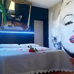 Casa Degli Orti, Dolomia *