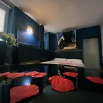 Casa Degli Orti, Dolomia *